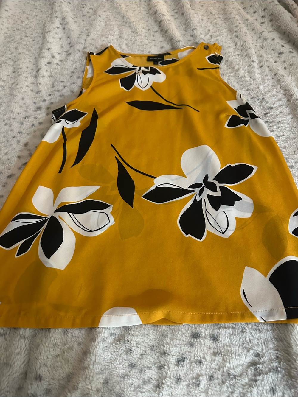 Who What Wear Yellow Floral Blouse
